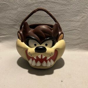 Vintage TAZ Tasmanian Devil Vinyl Plastic Halloween Candy Bucket Applause 1997